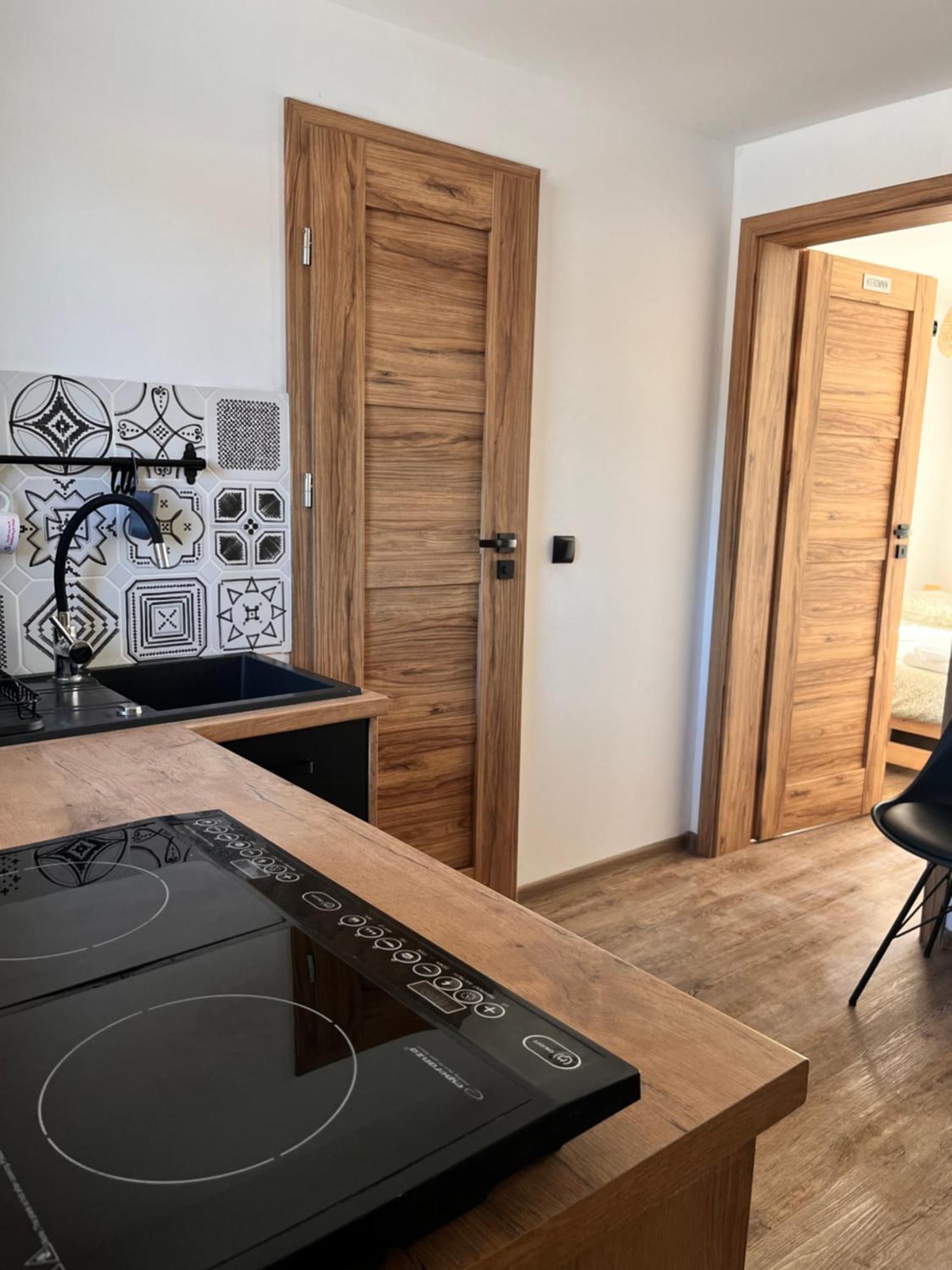 Apartament Numer 1, Dwie Sypialnie Dwa Lozka Ожиш Екстер'єр фото