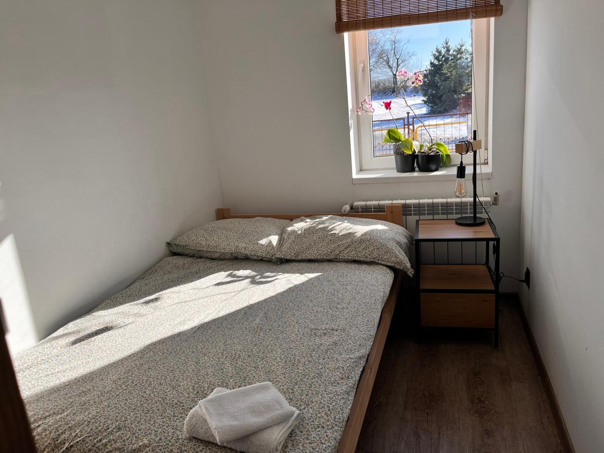 Apartament Numer 1, Dwie Sypialnie Dwa Lozka Ожиш Екстер'єр фото